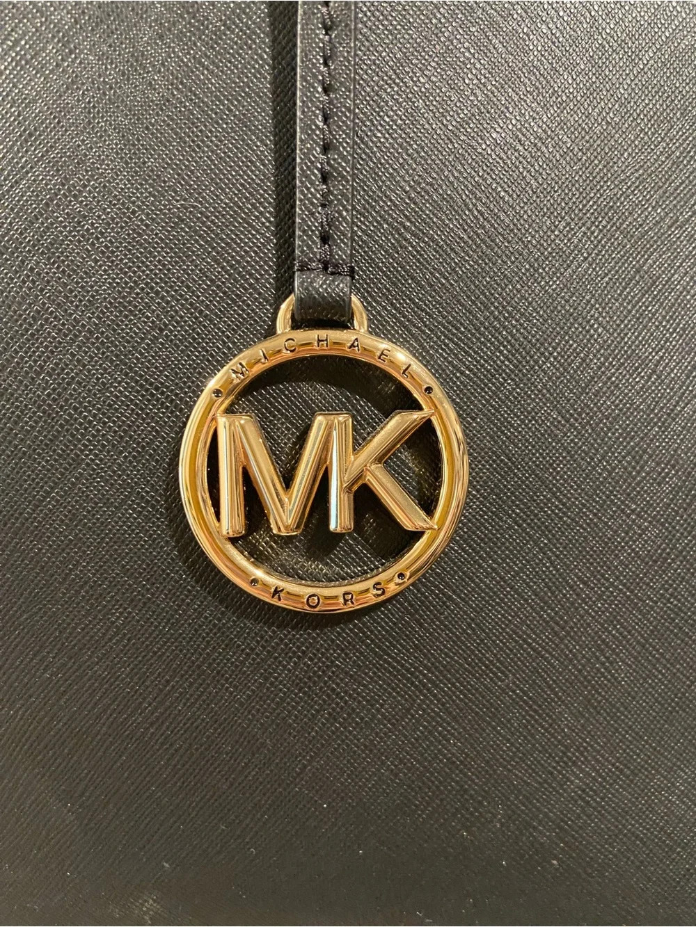 🖤 Michael Kors Saffiano Leather Tote - Black 🖤